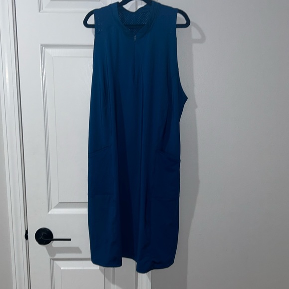 Slazenger Sleeveless Golf Dress - Picture 4 of 6